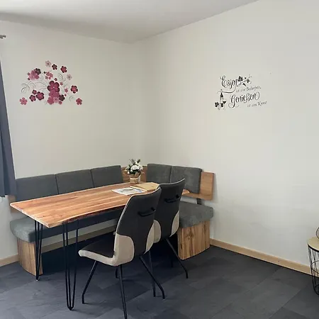 Sunside Apartment