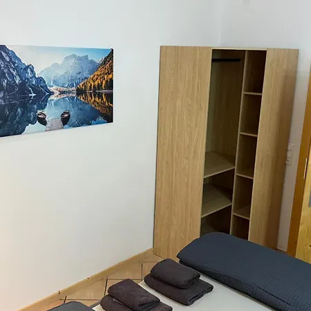 Sunside Apartment *